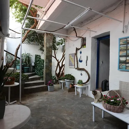Bella Vista Apartment Batsi  Exterior photo
